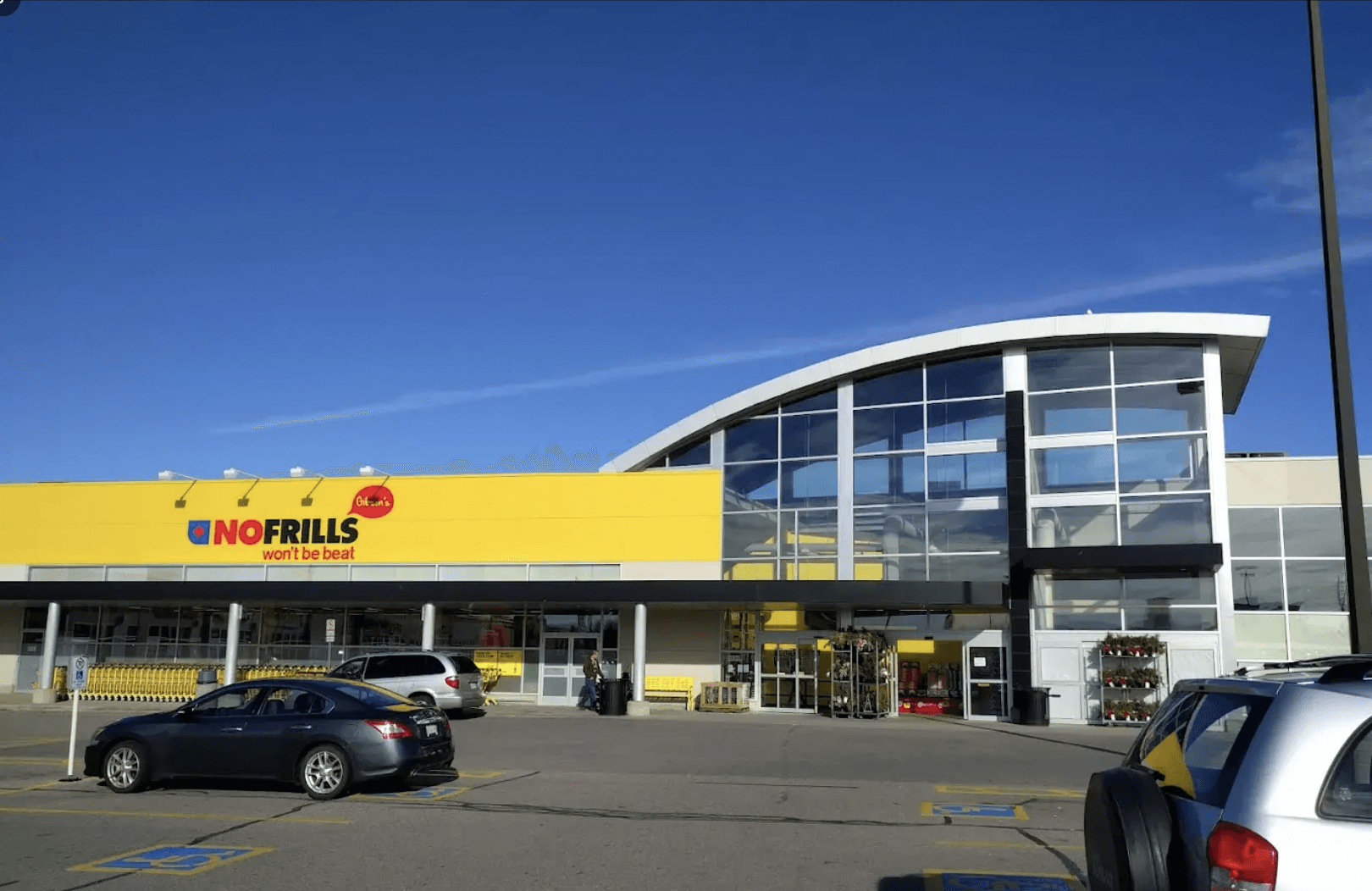 No Frills interior